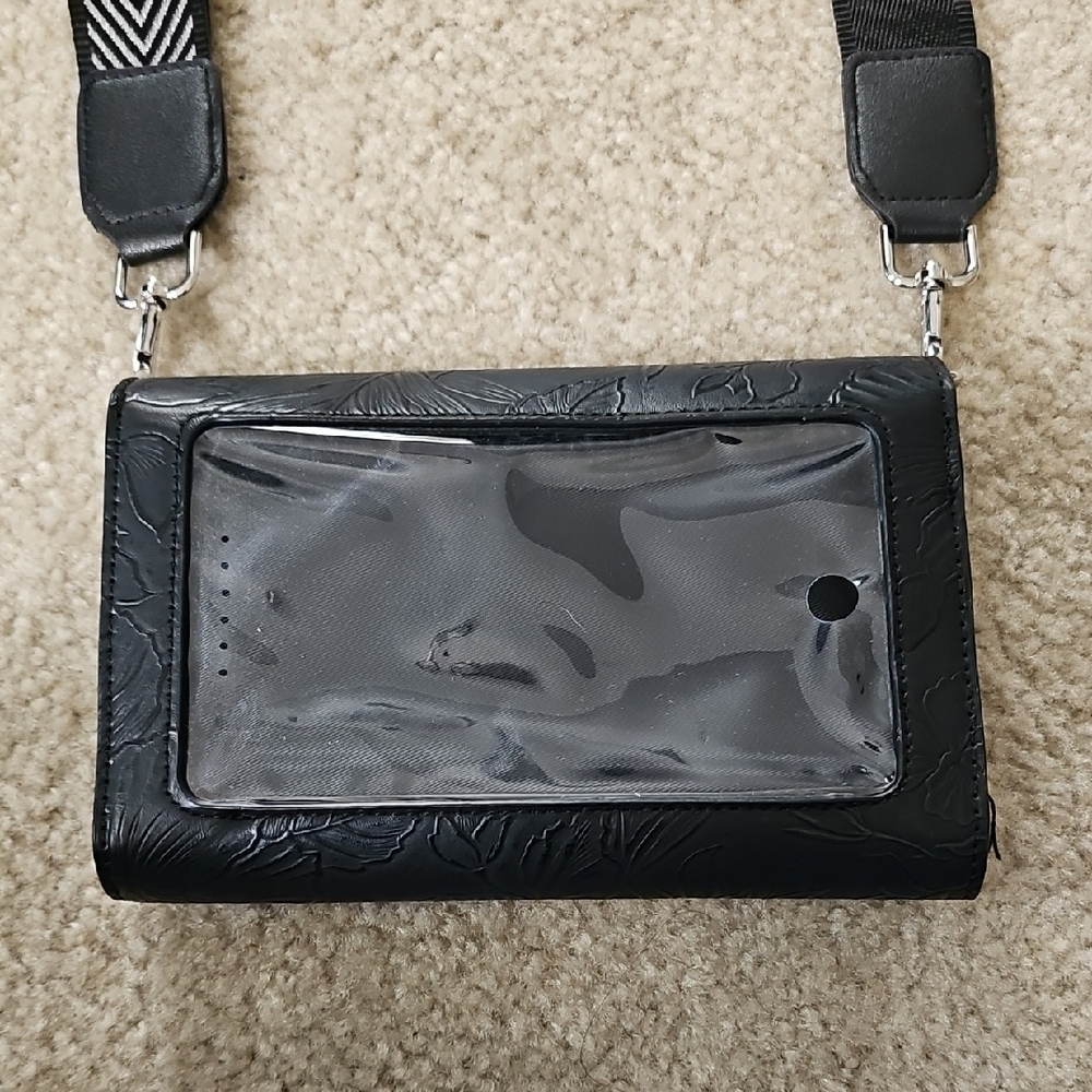 Elegant Black Crossbody Bag - Picture 6 of 6